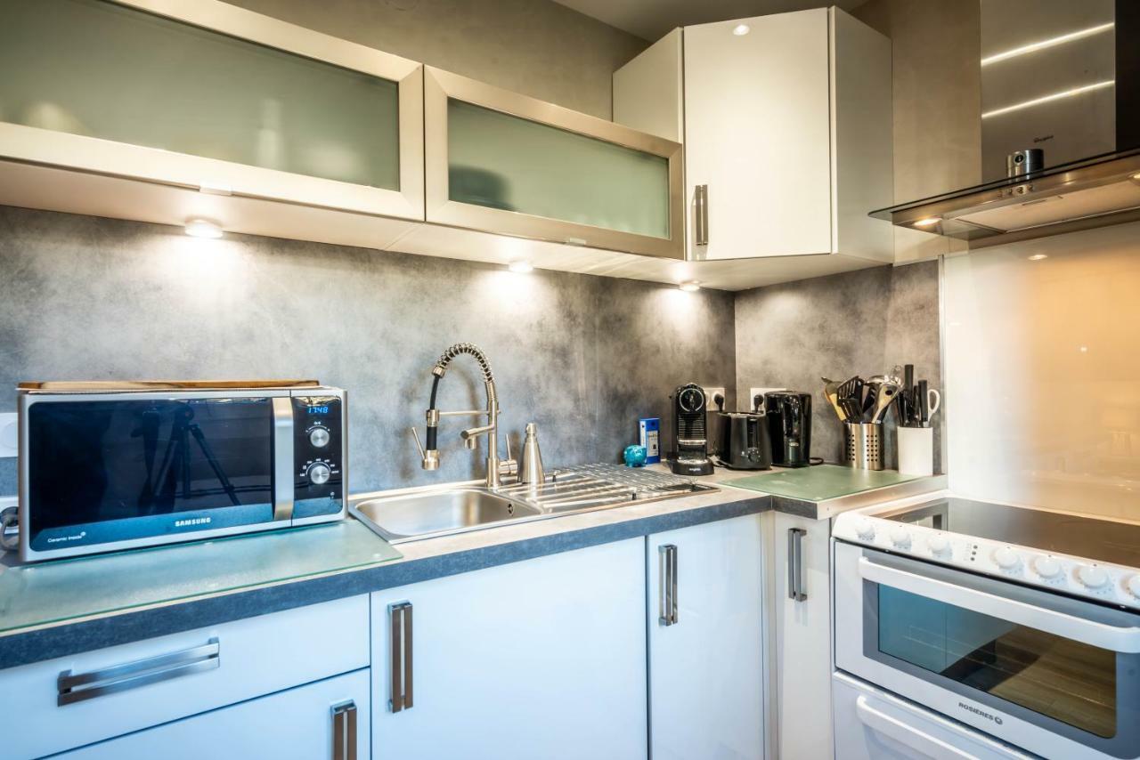 Le Chatelet- Parking Gratuit - Cosy Et Design - A 10 Mn De Geneve Annemasse Exterior photo