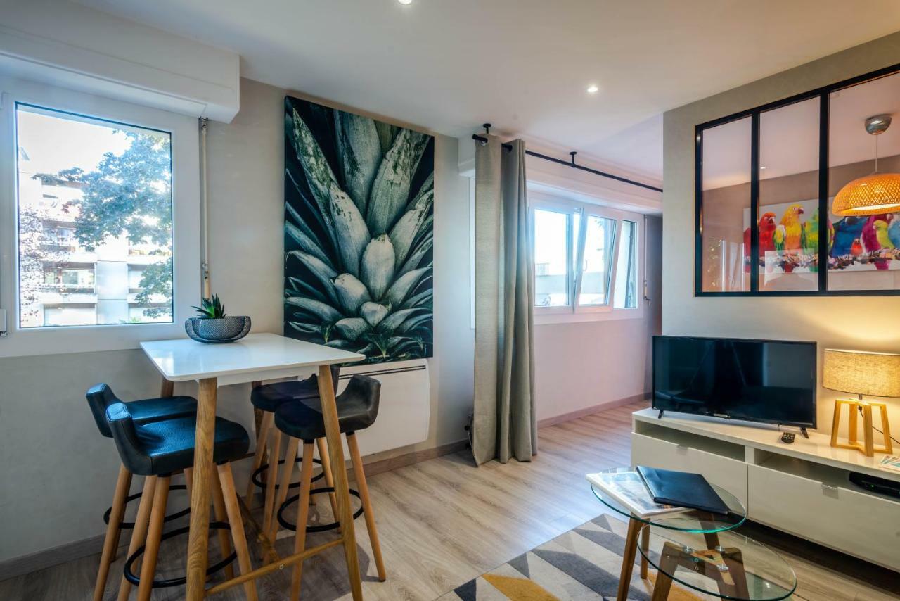 Le Chatelet- Parking Gratuit - Cosy Et Design - A 10 Mn De Geneve Annemasse Exterior photo